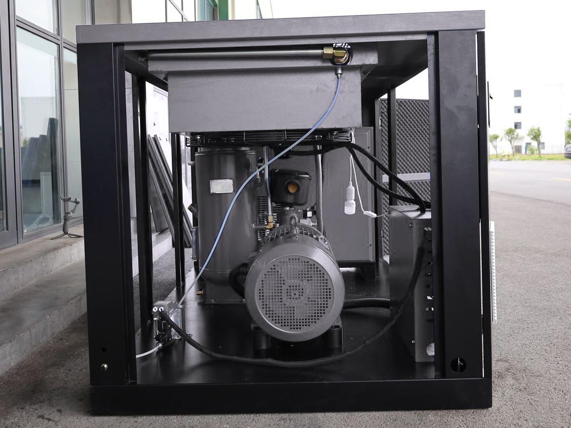 Винтовой компрессор ENGER BS/HB-110DFR