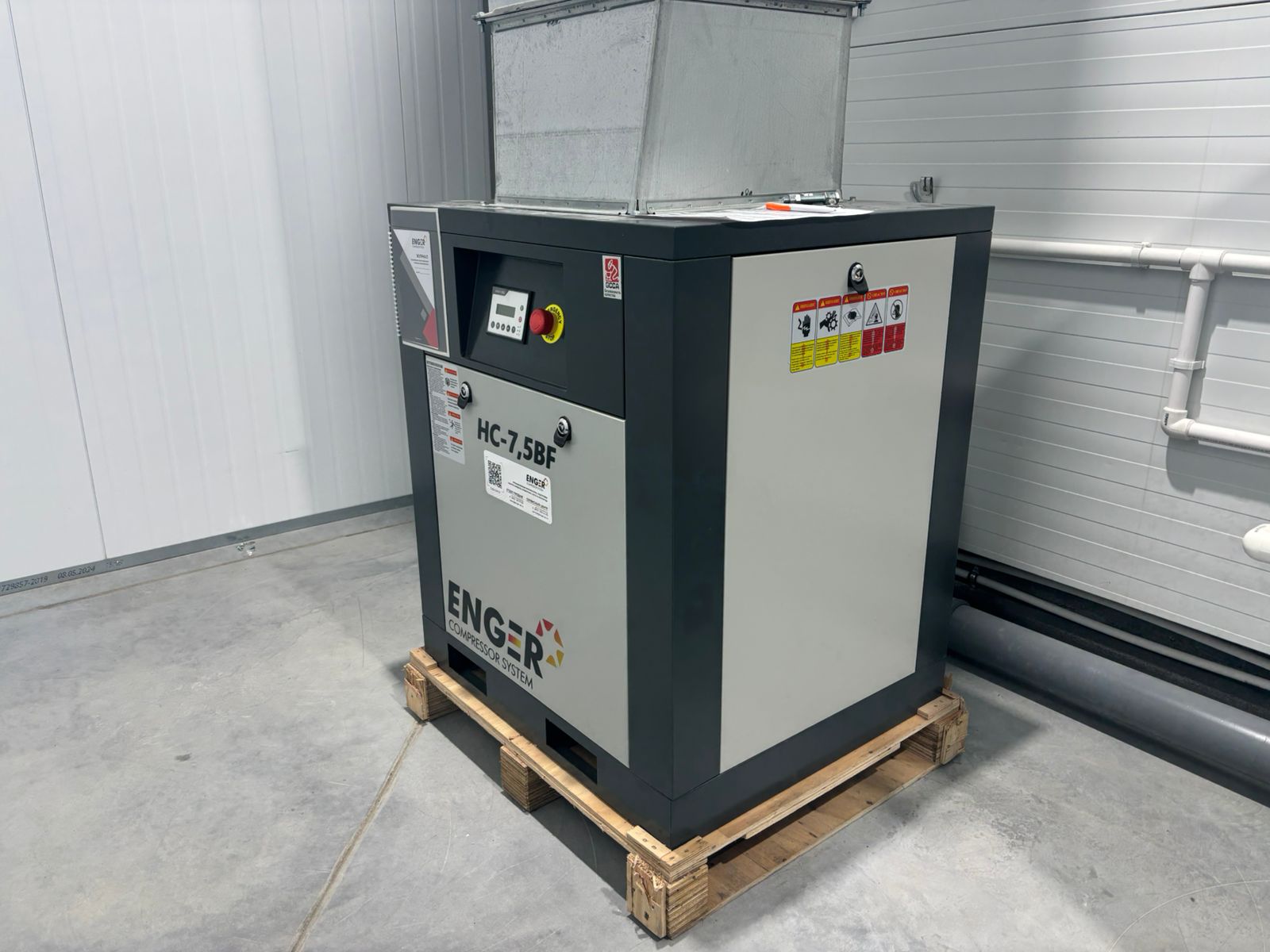 Винтовой компрессор "Enger" HC-7,5BF 10 для ООО "Алфит Плюс"