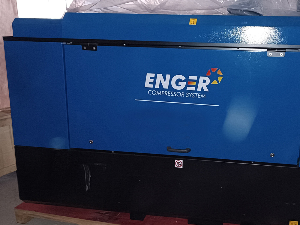 Дизельный компрессор ENGER LUY100-12C