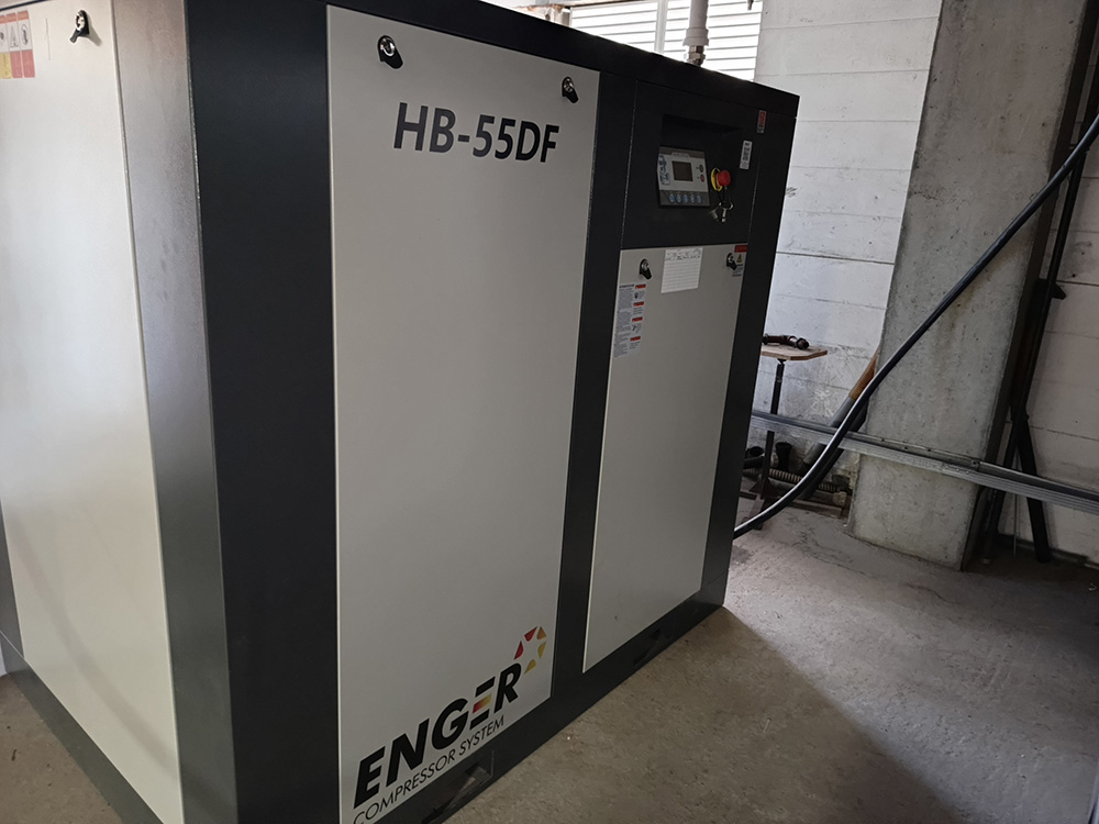 Винтовые компрессоры "Enger" HB-55DF 8 для ООО "Дорос"